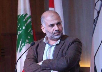 من جمرٍ إلى جمرٍ مع منير شفيق