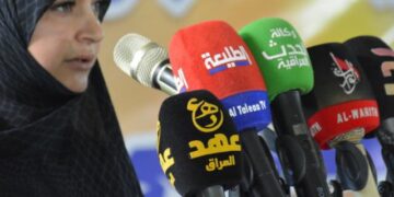 المستشار الثقافي والإعلامي لمركز الشهيد أبو مهدي المهندس توجه رسالة إلى كتاب العرب والأحرار