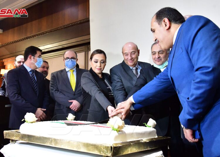 الجعفري: إيران شريك استراتيجي.. سبحاني: ندعم سيادة سورية