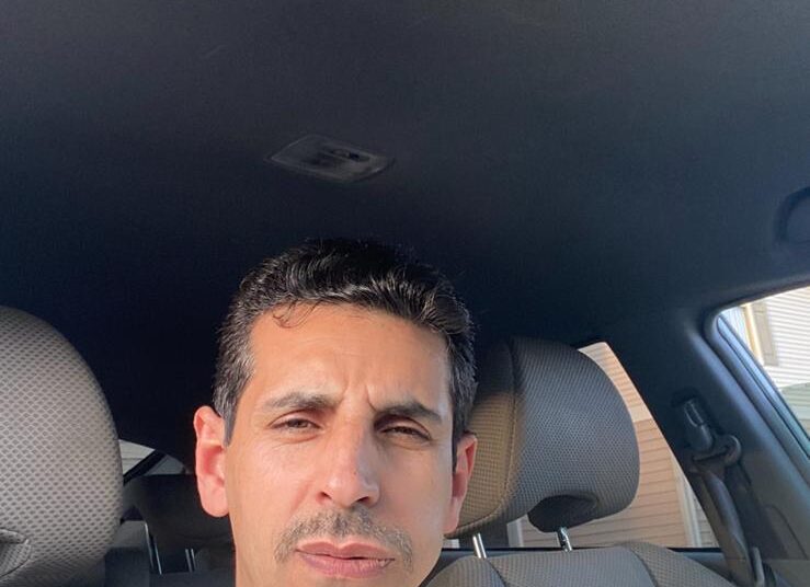 محمد لطف صلاح امبراطور في إدارة الفساد.