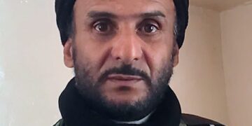 الى  المنكرين أن الكون وما به من اشياء  ليس من خلق الله جل جلاله وإلى المنكرين          لتوحيده والملحدين