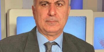 حوار الخبير والفاسد فمن المقصود؟