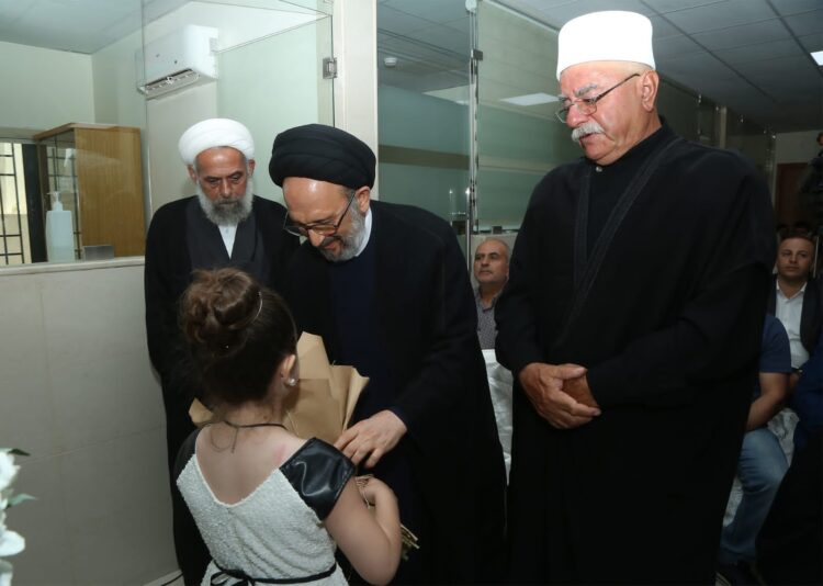 فضل الله: خيارنا ان نكون أحرارا ولا نخضع لإملاءات أحد