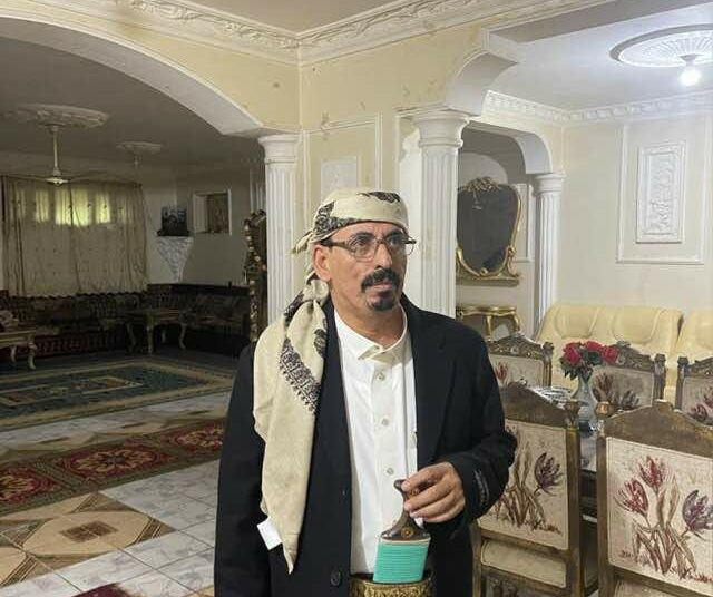 الشيخ/درهم ابوالرجال يدين ويستنكر