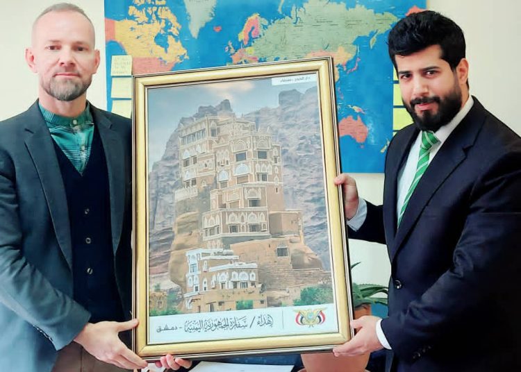 الوزير المفوض رضوان الحيمي يلتقي نظيره  البرازيلي انيل دتُرا