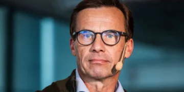 رئيس الوزراء السويدي يعلق على حادثة حرق القرآن