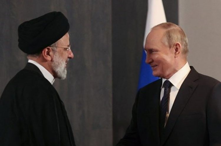 بوتين ورئيسي يبحثان هاتفيا الأجندة الروسية الإيرانية والوضع في سوريا