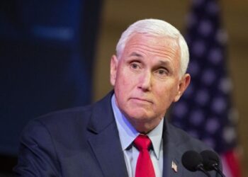 العثور على وثائق مصنّفة سرية في منزل نائب الرئيس الأميركي السابق مايك بنس