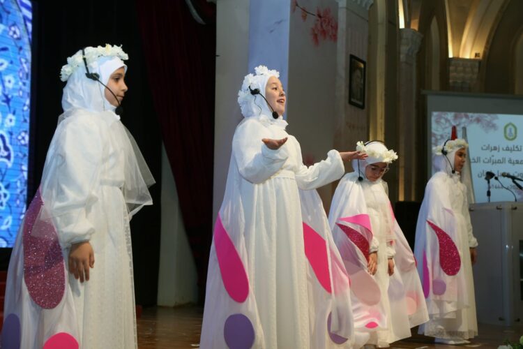 فضل الله: بإيمان المرأة ووعيها نتجاوز التحديات ونصنع المستقبل