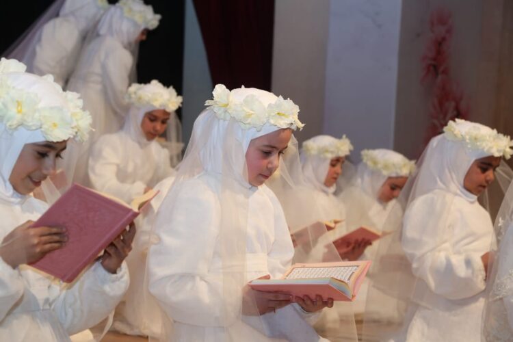 فضل الله: بإيمان المرأة ووعيها نتجاوز التحديات ونصنع المستقبل