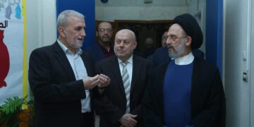 فضل الله في إفطار تكريمي لجمعية الإرشاد والإصلاح  لمواجهة كل ألوان التعصب والخرافة والتحلل القيمي والأخلاقي