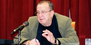 سورية حصن وعرين وشعب وقائد