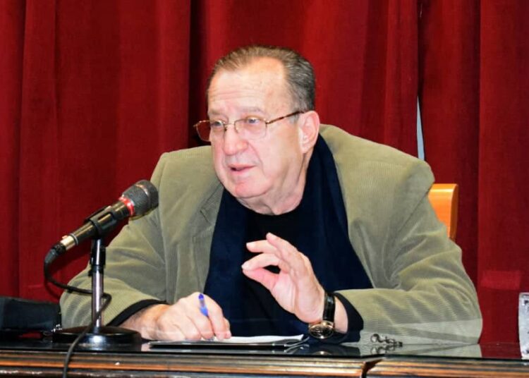 سورية حصن وعرين وشعب وقائد