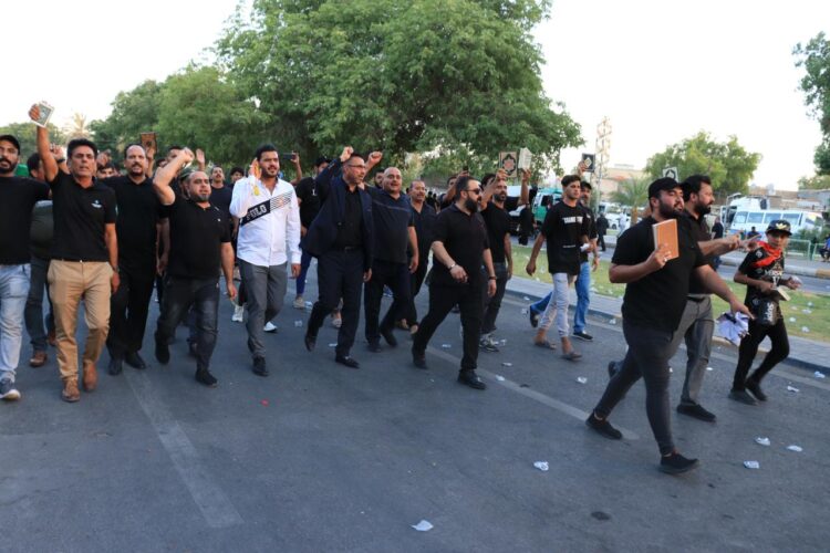 مركز الشهيد أبو مهدي المهندس الثقافي يشارك بالمظاهرة المركزية نصرة للقرآن الكريم