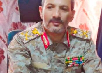 محافظ الضالع الشغدري يعزي في وفاة وكيل محافظة المحويت الشيخ/يحيى إبراهيم