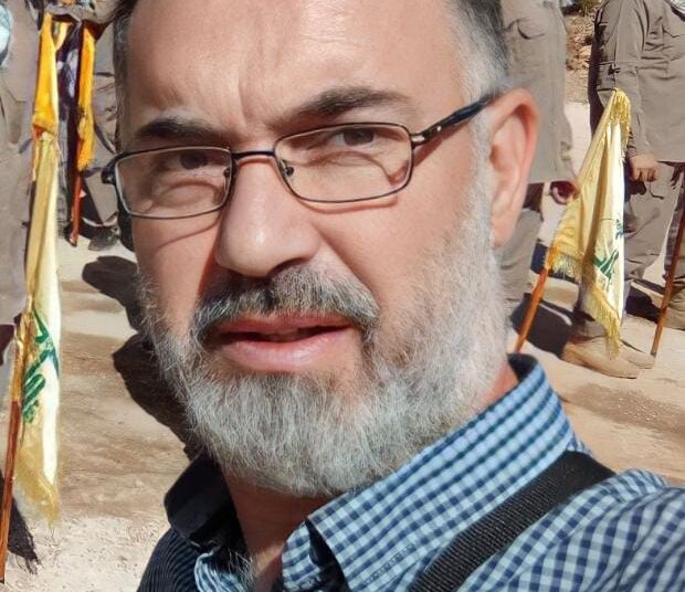 بوس اللّحى كذب على الذقون