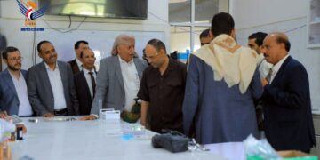 الرئيس المشاط يضع حجر الأساس لـ 579 مشروعاً بأكثر من 19 مليار ريال في إب