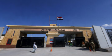 بايدن يعلن إجلاء 74 أميركيا من غزة