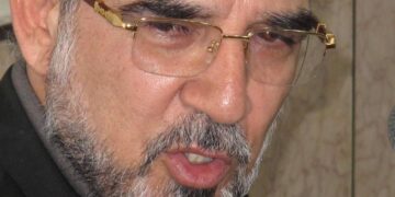 د.محمد صادق الحسيني مستشار الرئاسة الايراني الاسبق يبعث برقية شكر إلى ابو يعقوب سفيان وكيل اول محافظة الضالع