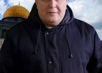 د.إسماعيل النجار يقدم رسالة شكر لرئيس مجلس النواب اليمني