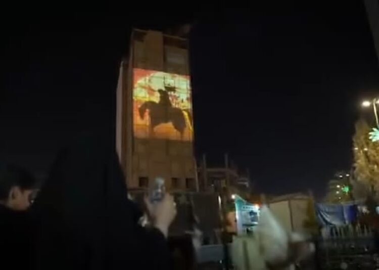 عرض فيلم انيميشن لعلي الأصغر (ع) في مدينة كربلاء المقدسة